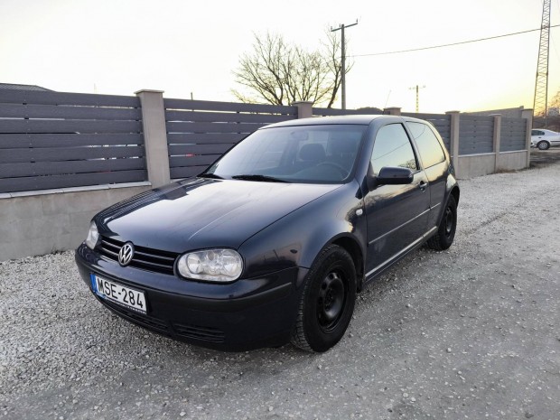 Volkswagen Golf IV 1.4 Euro Akcis ron! Csere-...