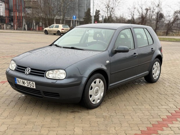 Volkswagen Golf IV 1.4 Euro Jubileum 115eKM / 2...