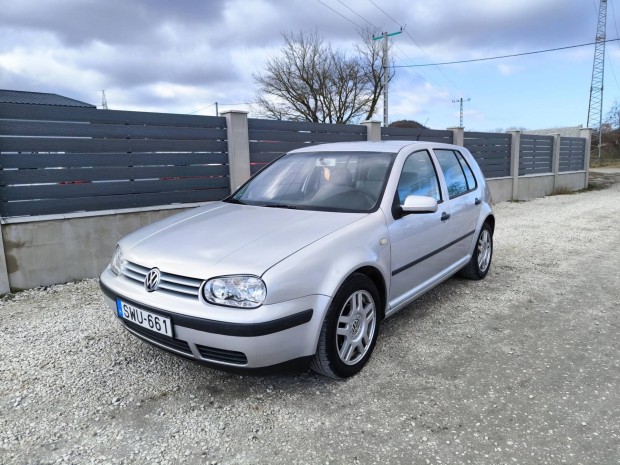 Volkswagen Golf IV 1.4 Euro Trendline Digitklm...