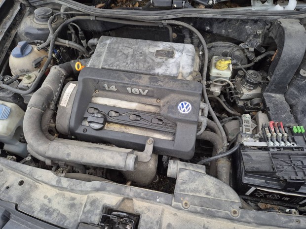 Volkswagen Golf IV 1.4 motor elad 