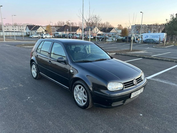 Volkswagen Golf IV 1.6 Comfortline