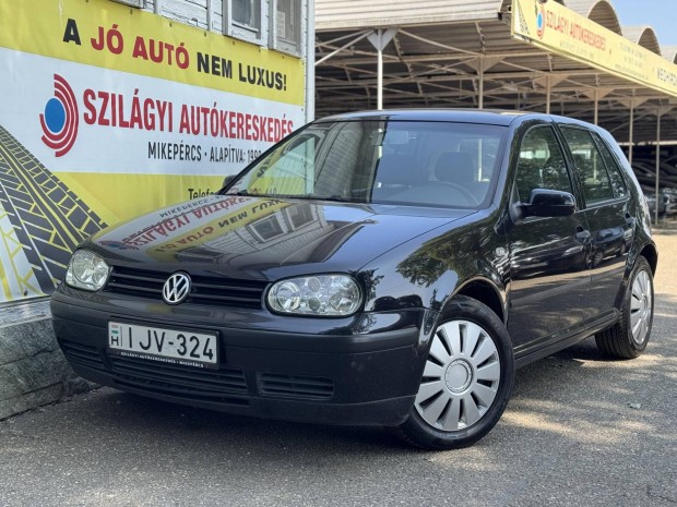 Volkswagen Golf IV 1.6 Edition ITT s Most Akci...