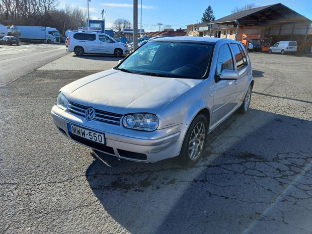 Volkswagen Golf IV 1.6 Highline Autbeszmits