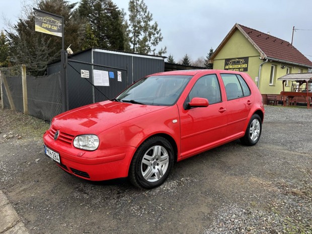 Volkswagen Golf IV 1.6 Highline Limitlt!! Rozs...