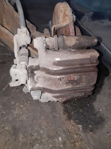 Volkswagen Golf IV Bal H�ts� F�knyereg