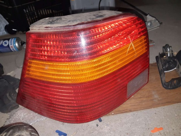 Volkswagen Golf IV Bal H�ts� L�mpa