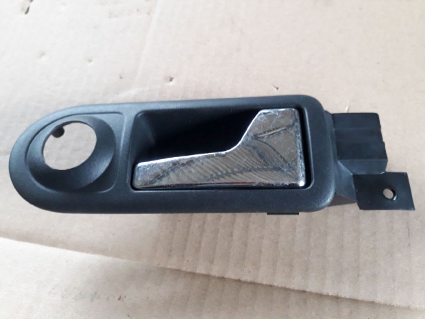 Volkswagen Golf IV Jobb Els� Bels� Ajt�kilincs