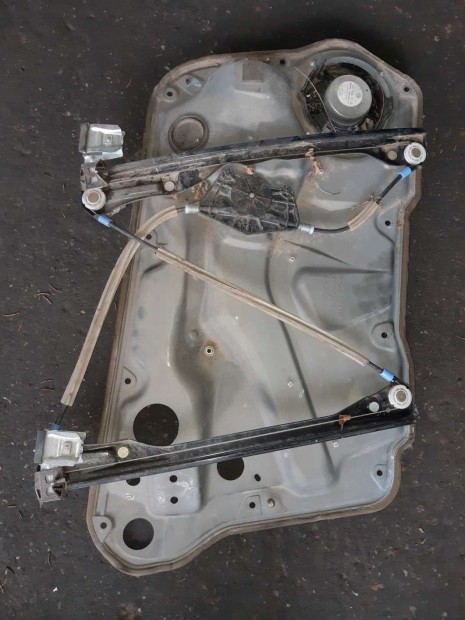 Volkswagen Golf IV Jobb H�ts� Ablakemel� Szerkezet Elektromos