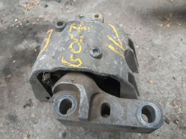 Volkswagen Golf IV Jobb Motortart� Bak