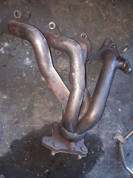 Volkswagen Golf IV Kipufog� Torok