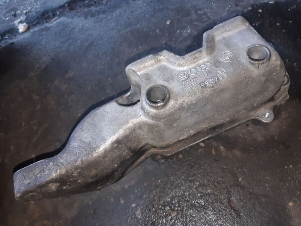 Volkswagen Golf IV Motortart� Bak