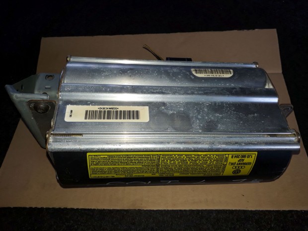 Volkswagen Golf IV Utasoldali L�gzs�k