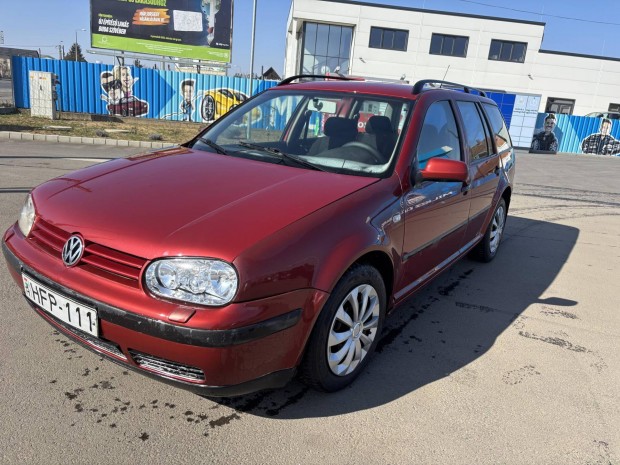 Volkswagen Golf IV Variant 1.4 Euro 25 év