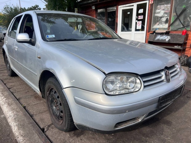 Volkswagen Golf IV (2000) 1.6i Azd Alkatrszek #M3277