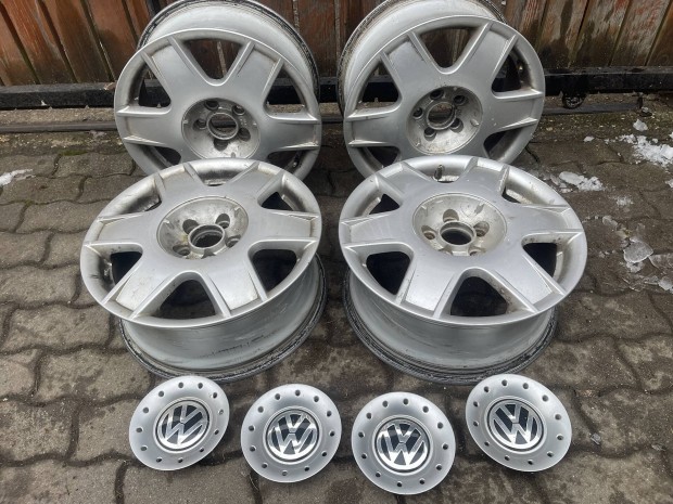 Volkswagen Golf IV gyri 5x100 16" Alufelni szett 1j0601025H