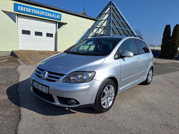Volkswagen Golf PLUS 1.6 Comfortline Magyarrosz...