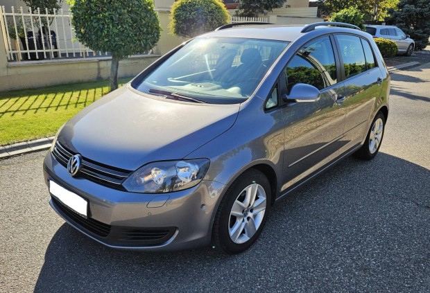 Volkswagen Golf PLUS 1.6 Comfortline Vezetett S...
