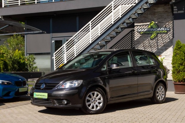 Volkswagen Golf PLUS 1.6 FSI Comfortline Black...