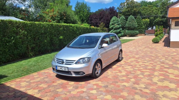 Volkswagen Golf PLUS 1.6 FSI Sportline Digitkli...
