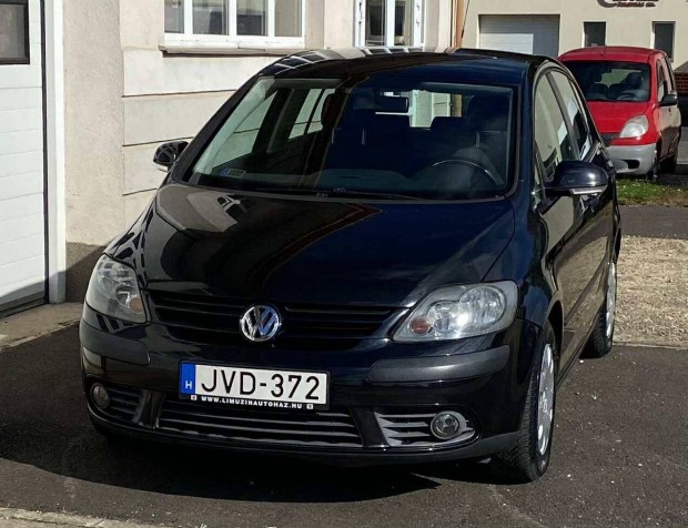 Volkswagen Golf PLUS 1.6 Trendline 93 ezer Km -...