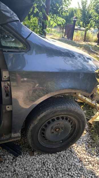 Volkswagen Golf Plus bal jobb első sárvédő