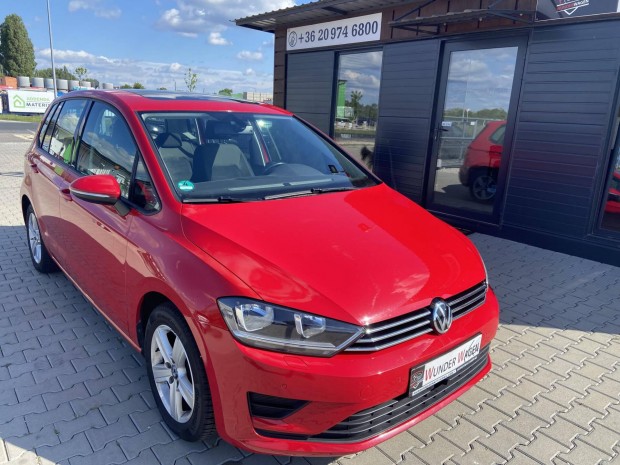 Volkswagen Golf Sportsvan 1.4 TSI BMT Highline...