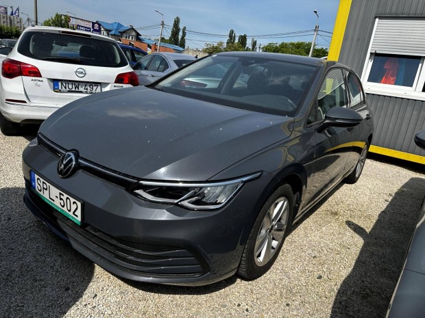 Volkswagen Golf VIII 1.0 TSI Life 1 Év Garanciá...