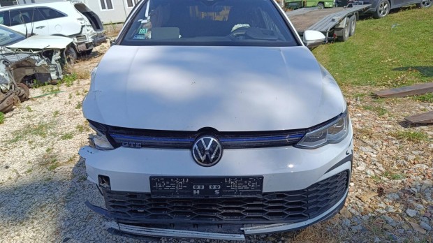 Volkswagen Golf VIII 1.4 TSI GTE Plug-In-Hybrid...