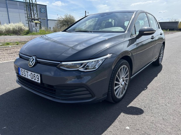 Volkswagen Golf VIII 1.5 TSI ACT Start vgig ve...