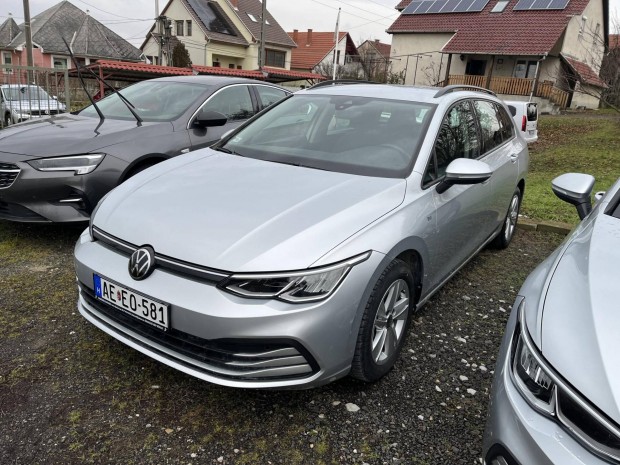 Volkswagen Golf VIII Variant 2.0 TDI Life Azonn...