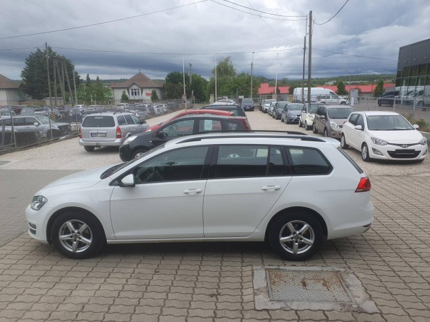Volkswagen Golf VII 1.2 TSI BMT Trendline 17500...