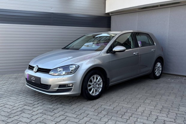 Volkswagen Golf VII 1.2 TSI BMT Trendline Garan...