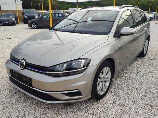 Volkswagen Golf VII 1.5 TSI ACT BMT Comfortline...