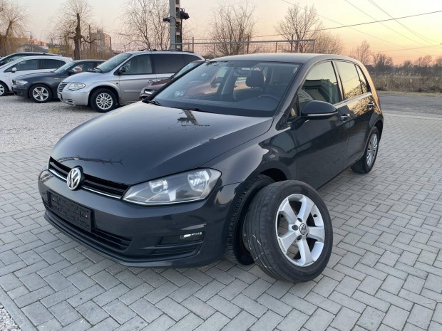 Volkswagen Golf VII 1.6 TDI Comfortline Gyri F...