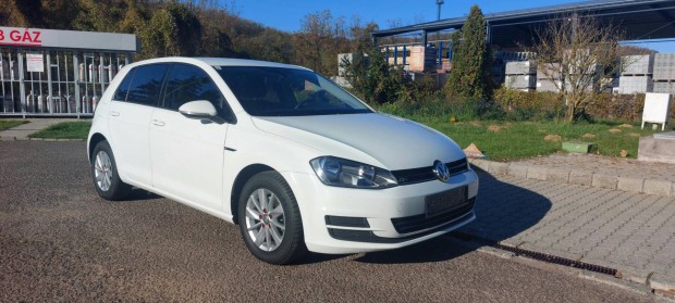 Volkswagen Golf VII 1.6 TDI Comfortline Klms!...