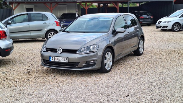Volkswagen Golf VII 1.6 TDI Comfortline Megkm...
