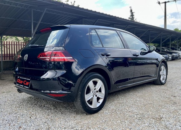 Volkswagen Golf VII 2.0 TDI Highline Gyári-Megk...