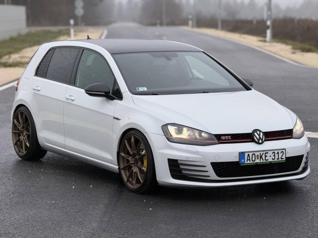Volkswagen Golf VII 2.0 TSI BMT GTI DSG Gyngyh...
