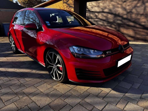 Volkswagen Golf VII 2.0 TSI BMT GTI DSG Perform...