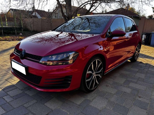 Volkswagen Golf VII 2.0 TSI BMT GTI DSG Perform...