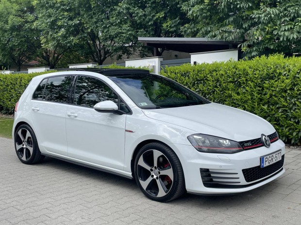 Volkswagen Golf VII 2.0 TSI BMT GTI Kitűnő Álla...