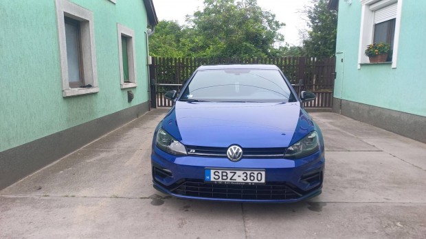 Volkswagen Golf VII 2.0 TSI R 4Motion DSG Magya...