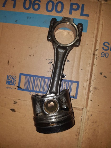 Volkswagen Golf VII Dugatty� + Hajt�kar