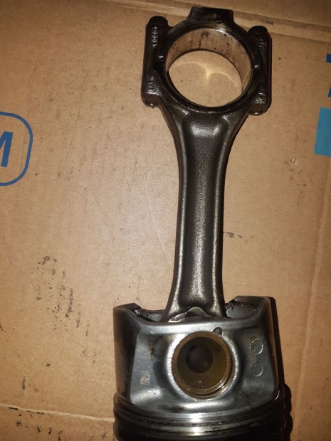 Volkswagen Golf VII Dugatty� + Hajt�kar