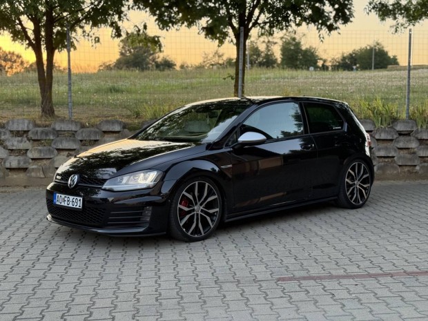 Volkswagen Golf VII GTD Performance 19-es Felni...