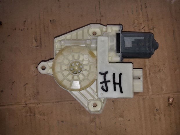 Volkswagen Golf VII Jobb H�ts� Ablakemel� Motor