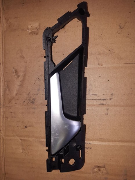 Volkswagen Golf VII Jobb H�ts� Bels� Ajt�kilincs