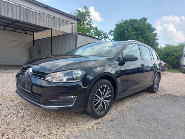 Volkswagen Golf VII Variant 1.4 TSi BMT Allstar...