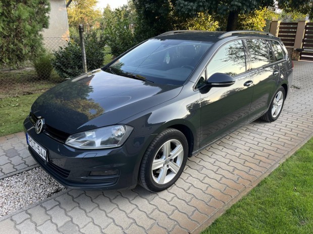 Volkswagen Golf VII Variant 1.6 TDI BMT Trendli...