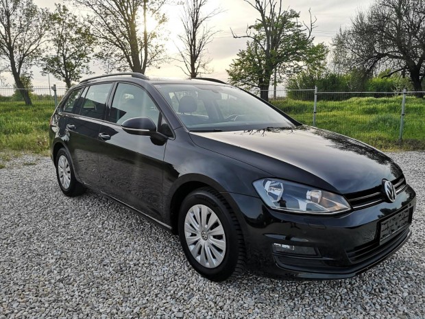 Volkswagen Golf VII Variant 1.6 TDI Comfortline...